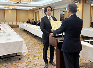 墓園事業功労者表彰式の模様